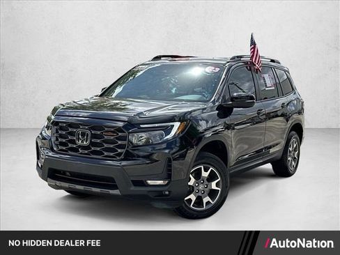 Used 2023 Honda Passport TrailSport image 1