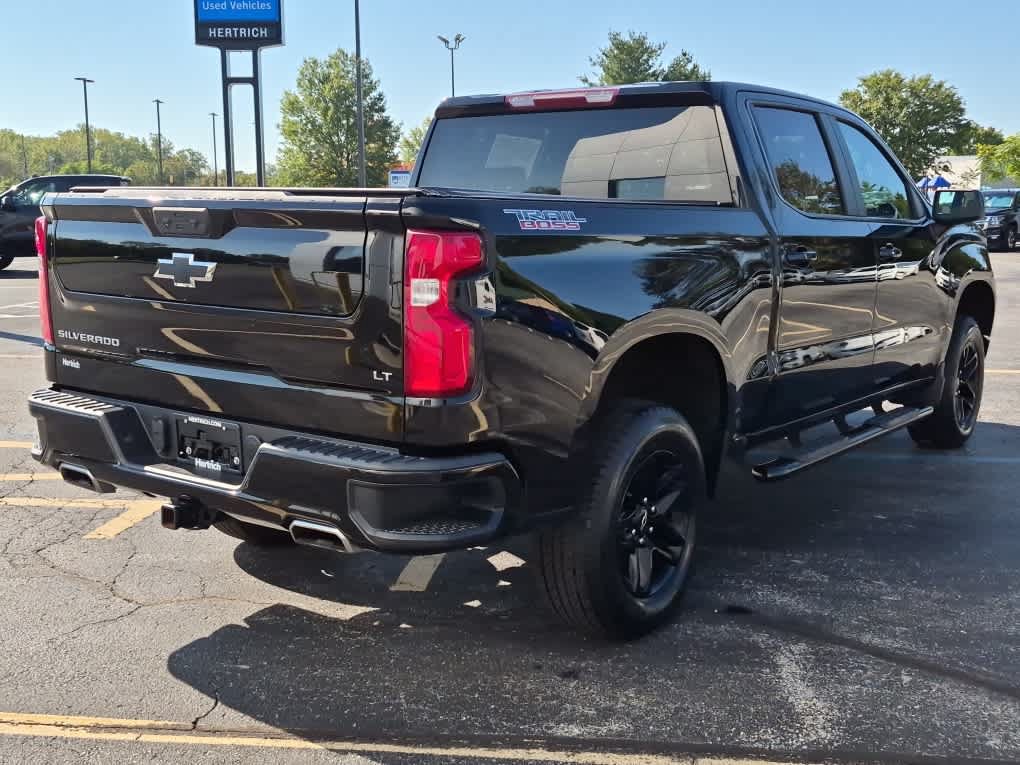 Used 2023 Chevrolet Silverado 1500 LT Trail Boss w/ Protection Package AWD/4WD image 3