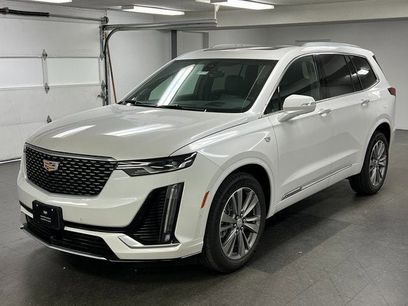 New 2025 Cadillac XT6 Premium Luxury w/ Technology Package