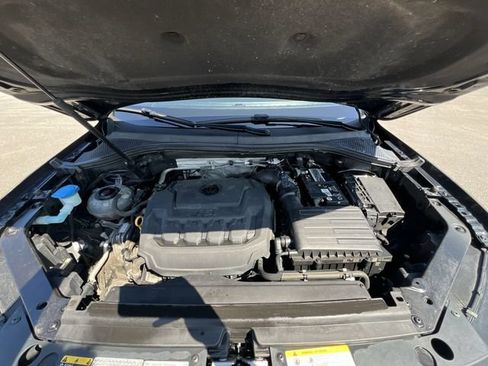 Used 2021 Volkswagen Tiguan SE R-Line AWD/4WD image 21