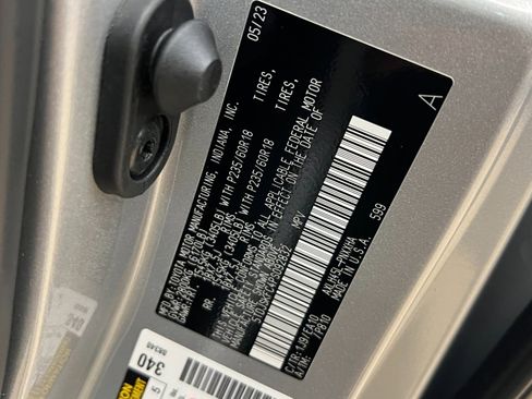 Used 2023 Toyota Sienna XLE image 36