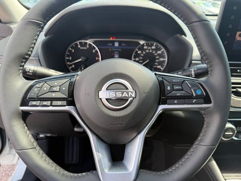 New 2025 Nissan Altima 2.5 SL image 24