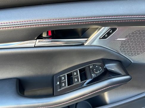 Used 2023 MAZDA MAZDA3 s image 14