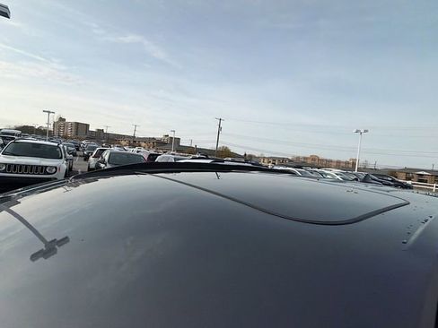 Used 2019 Ford EcoSport SES image 21