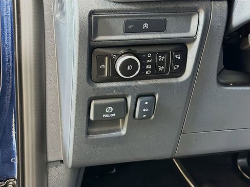 Used 2025 Ford F150 Lariat w/ Equipment Group 502A High AWD/4WD image 29
