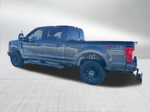 Used 2019 Ford F350 Lariat image 7