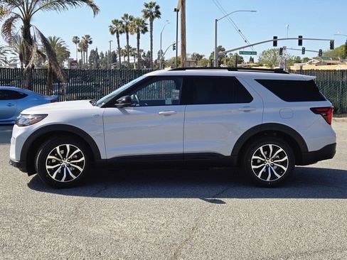 New 2026 Ford Explorer ST-Line RWD image 11