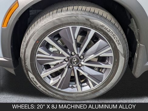 New 2026 INFINITI QX60 Luxe image 11
