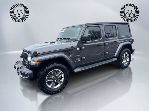 Used 2020 Jeep Wrangler Unlimited Sahara image 1