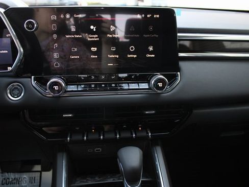 New 2025 GMC Canyon Elevation w/ Convenience Package image 23