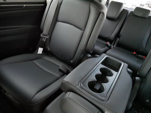 Certified 2026 Honda Odyssey EX-L image 12