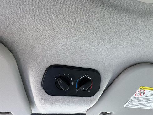 Used 2016 Ford Transit 350 XL RWD image 17