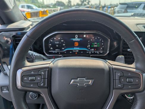 Used 2022 Chevrolet Silverado 1500 ZR2 w/ Technology Package AWD/4WD image 14