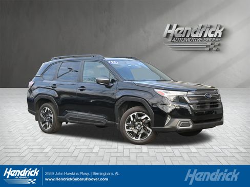 Used 2025 Subaru Forester Limited image 1