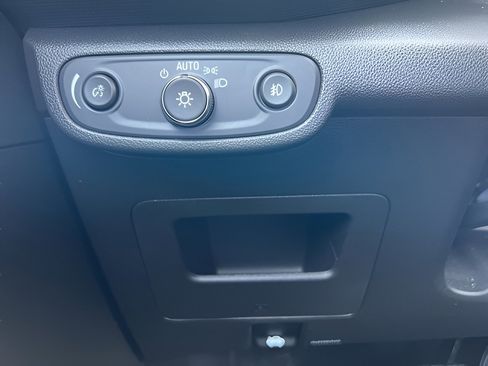 Used 2023 Chevrolet TrailBlazer LT w/ Convenience Package image 22