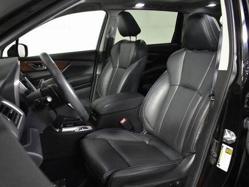 Used 2023 Subaru Ascent Touring image 10