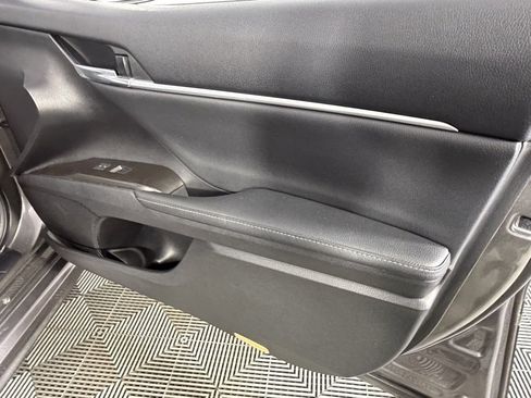 Used 2023 Toyota Camry XSE image 34