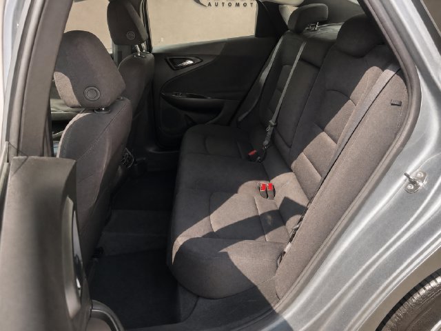 Used 2024 Chevrolet Malibu LT FWD image 13