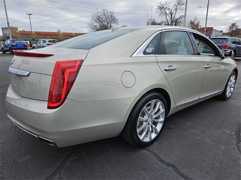 Used 2016 Cadillac XTS Luxury image 7