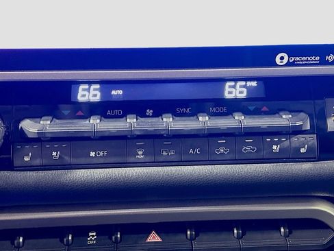 Used 2023 Toyota Tundra Limited w/ Power Package image 13