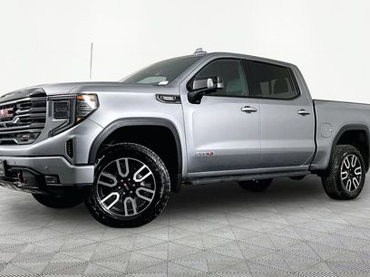 Used 2025 GMC Sierra 1500 AT4 w/ AT4 Premium Package