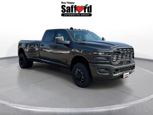 New 2026 RAM 3500 Big Horn AWD/4WD image 9