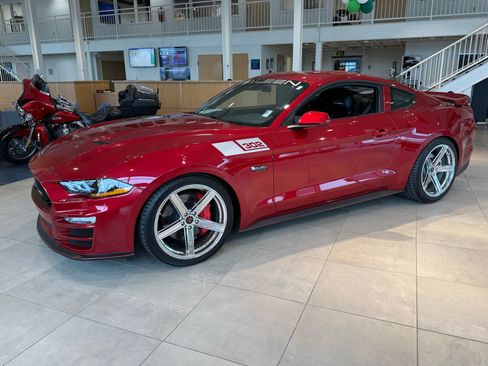 Used 2021 Ford Mustang GT w/ Equipment Group 301A image 7