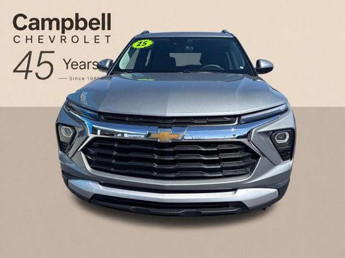 Used 2025 Chevrolet TrailBlazer LT FWD image 9