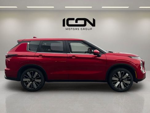 New 2026 Mitsubishi Outlander SE AWD/4WD image 6