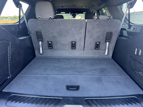 Certified 2024 Chevrolet Suburban LS image 20