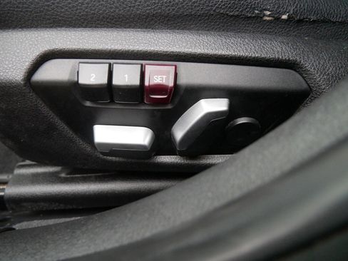 Used 2016 BMW 320i xDrive Sedan image 15