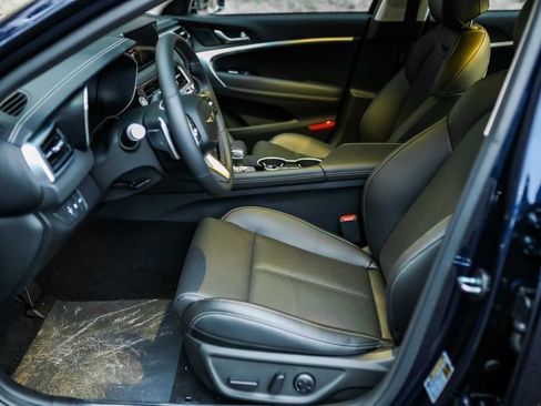 New 2026 Genesis G70 2.5T image 13