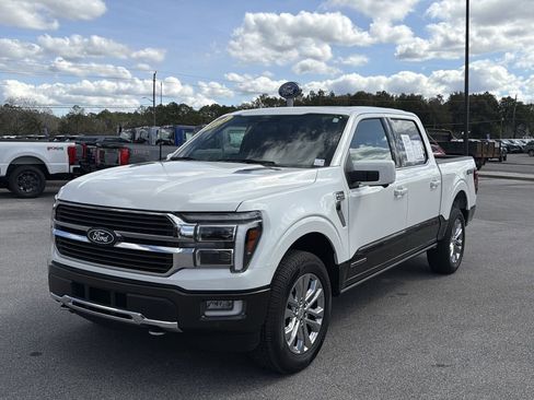 Used 2024 Ford F150 King Ranch image 10