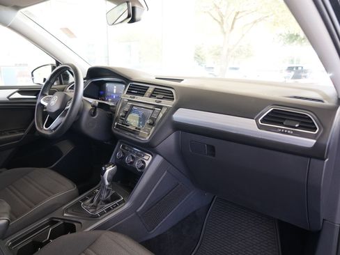 Certified 2023 Volkswagen Tiguan S FWD image 20