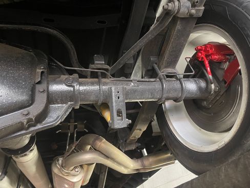 Used 2000 Ford F150 Lightning RWD image 99