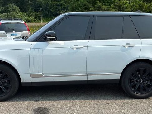 Used 2016 Land Rover Range Rover HSE AWD/4WD image 2