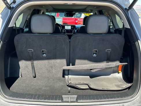 Used 2023 Kia Sorento SX Prestige AWD/4WD image 5