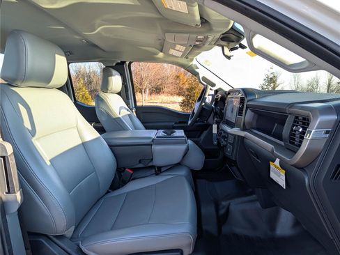 Used 2024 Ford F150 XL image 10