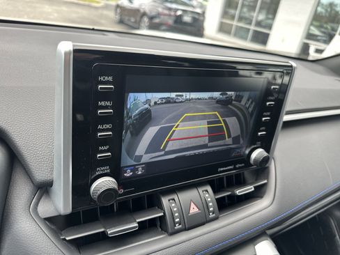 Used 2019 Toyota RAV4 XSE w/ XSE Weather Package image 18