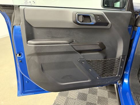 Used 2024 Ford Bronco Black Diamond image 13