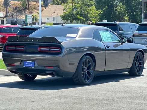 Used 2020 Dodge Challenger GT w/ Blacktop Package RWD image 3