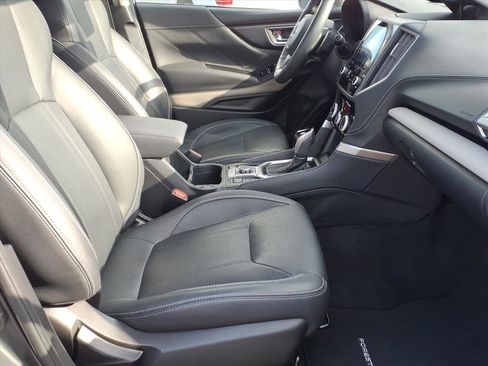 Certified 2023 Subaru Forester Limited image 10