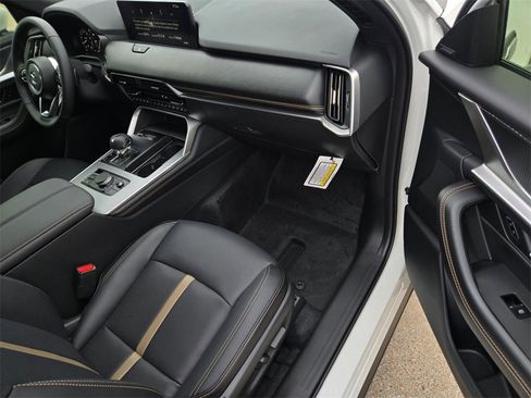 New 2026 MAZDA CX-90 3.3 Turbo w/ Premium Plus Pkg image 5