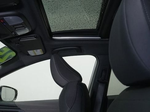 Used 2025 Subaru Crosstrek 2.5i Sport image 27