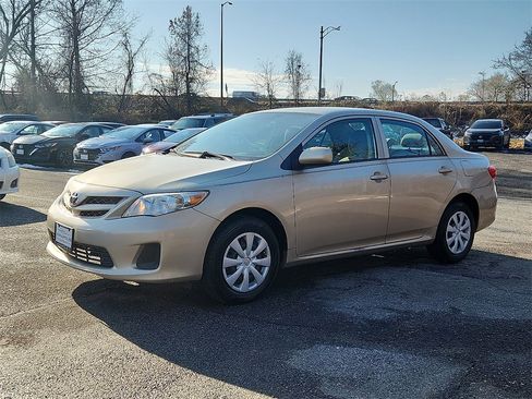Used 2013 Toyota Corolla L image 3