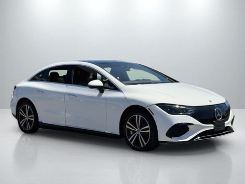 Used 2023 Mercedes-Benz EQE 350+ 4MATIC Sedan w/ Exclusive Trim Package image 10
