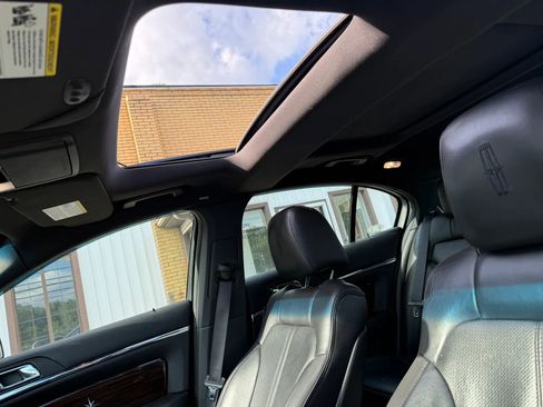 Used 2011 Lincoln MKS AWD w/ 102A Rapid Spec Order Code image 15