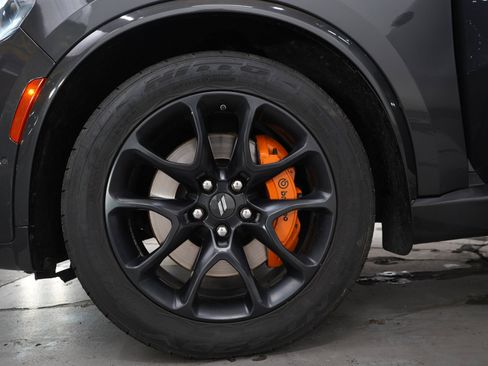 Used 2023 Dodge Durango R/T w/ Hemi Orange Plus Package AWD/4WD image 34