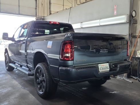 Used 2026 RAM 2500 Big Horn AWD/4WD image 4