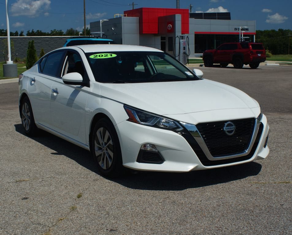 Used 2021 Nissan Altima 2.5 S FWD image 2